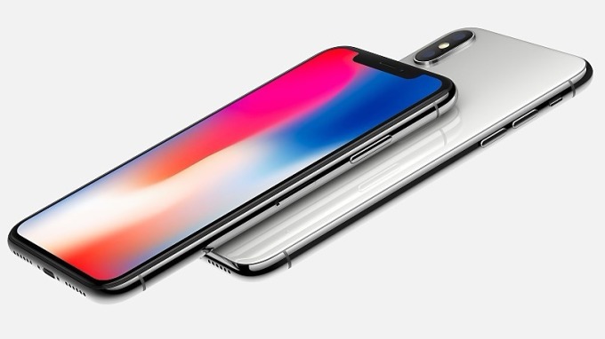 iPhone X採5.8 吋 (對角線) 全螢幕 OLED Multi-Touch 顯示器