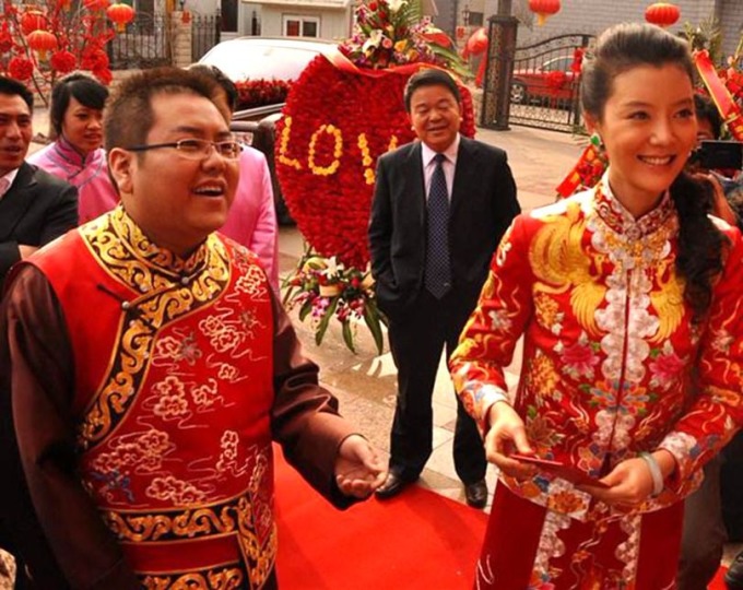 李兆會娶明星老婆，光發給員工紅包就高達上千萬元人民幣。 （圖取材自網路）