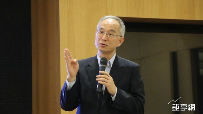 〈鴻海超級電腦來了〉具概念與專利 亞太電扮推手推廣應用