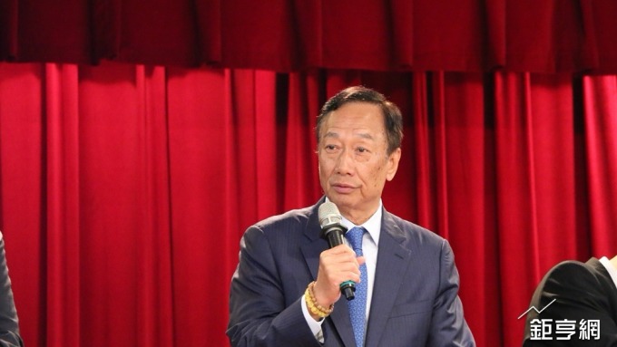 〈鴻海攻AI〉郭台銘:病歷有隱私 但健康人基因應開放分享