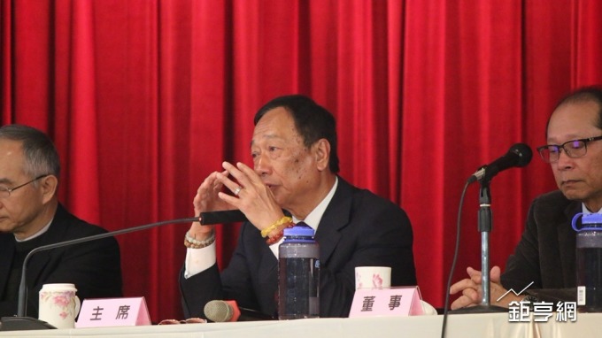 鴻海FII赴A股掛牌神速 外媒從不同角度解讀