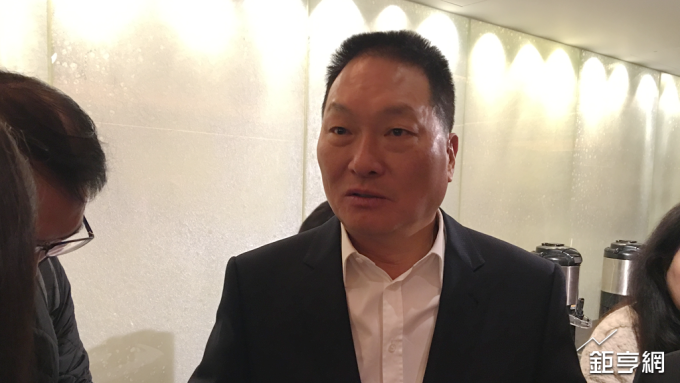 〈新零售趨勢大會〉王令麟宣示進軍虛擬貨幣市場 「東森幣」6月問世