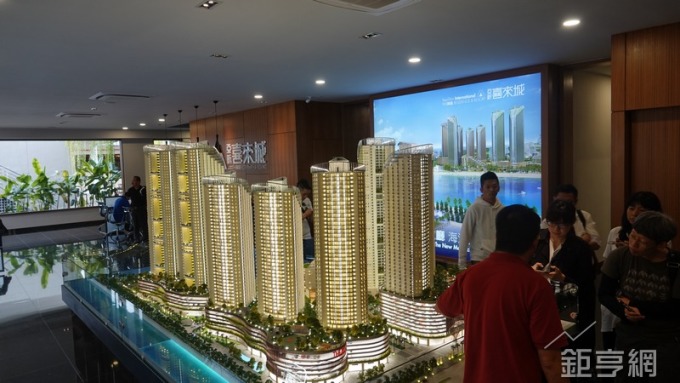 亞昕在馬來西亞投資「喜來城」開發案，總銷達500億元。(鉅亨網記者張欽發攝)