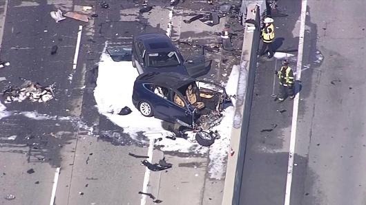 特斯拉車在加州發生一樁死亡車禍，遭NTSB調查