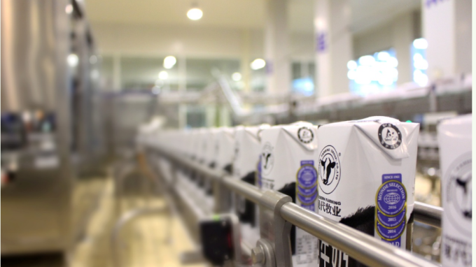 中國推奶企兼併重組 港股乳製品板塊全線飆漲 現代牧業漲逾6%
