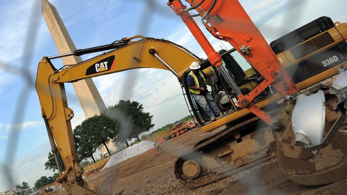 美股 开拓重工 caterpillar (cat-us) 再次重申,由於发电,运输,和工业