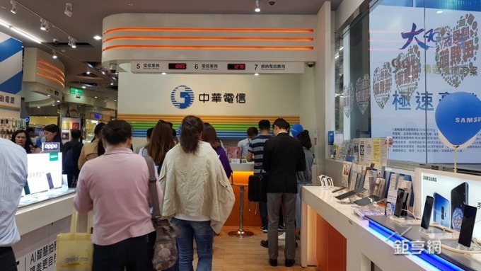 499衝擊來客數大降 神腦提方案增加黏著度