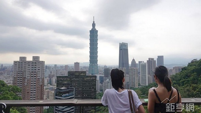 房仲業7月交易量能欲振乏力,新北市最為明顯。(鉅亨網記者張欽發攝)