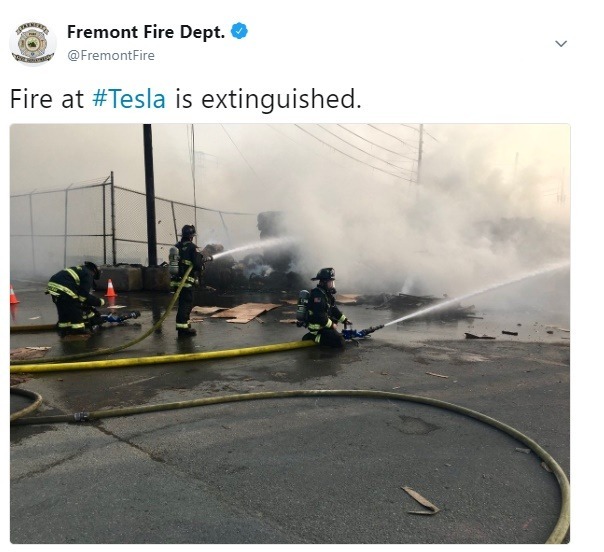 Fremont 消防局表示火勢已經撲滅（圖:Fremont 消防局的推特）