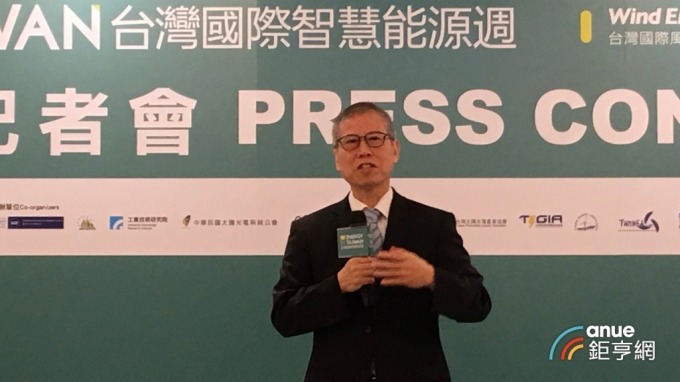 〈智慧能源週將開展〉洪傳獻重申太陽能非「慘業」 籲台廠朝更有獲利領域發展