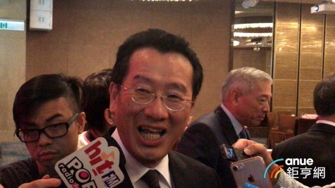鴻海減資外資不買單 金管會也要去了解公司治理健全性