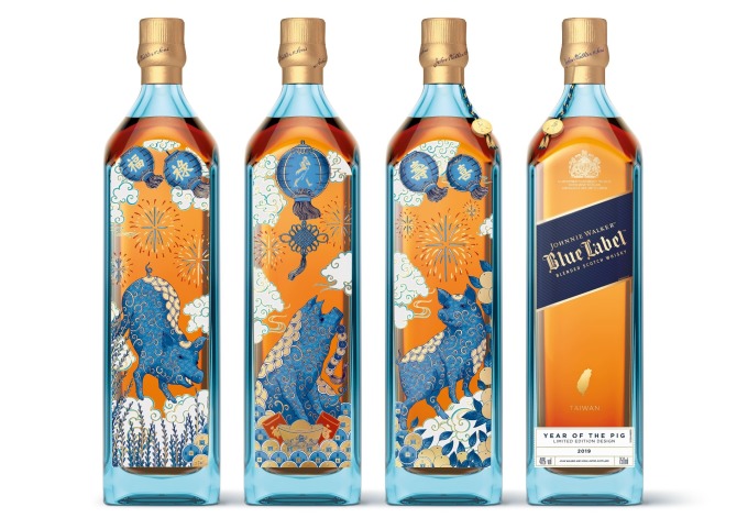 JOHNNIE WALKER藍牌《豬年典藏》台灣標誌紀念瓶 多瓶陳列賀豬年