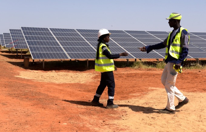 塞內加爾的太陽能發電設施 (圖片來源:AFP)
