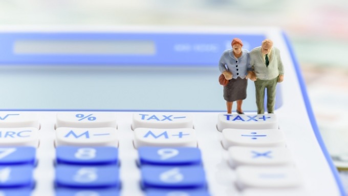 變額年金險兼具保障及投資,有助達成樂退樂活的晚美目標。(圖:shutterstock)