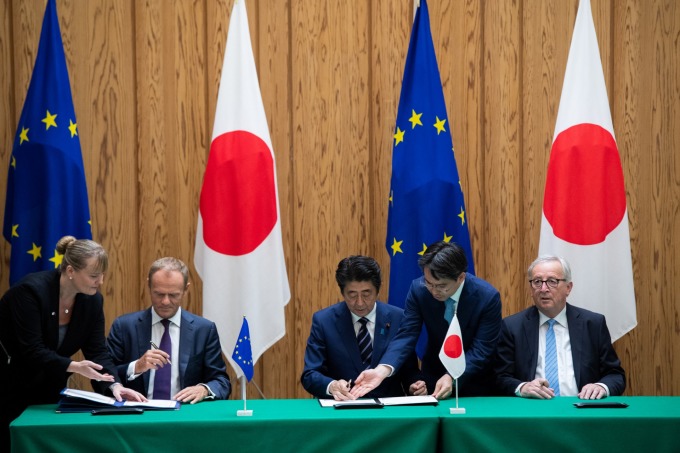 日歐雙方簽暑 EPA (檔案照片) (圖:AFP)