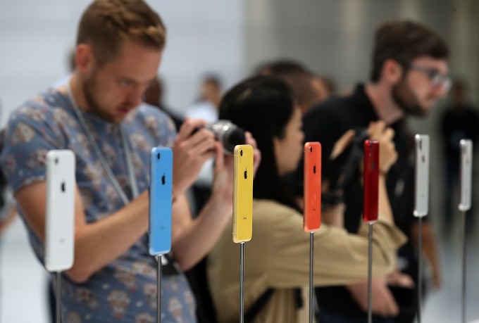 iPhone XR (圖:AFP)