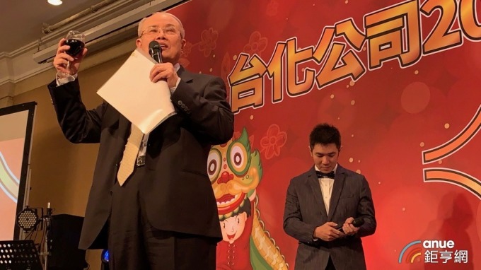 台化每股擬配息6.2元 殖利率約5.7%