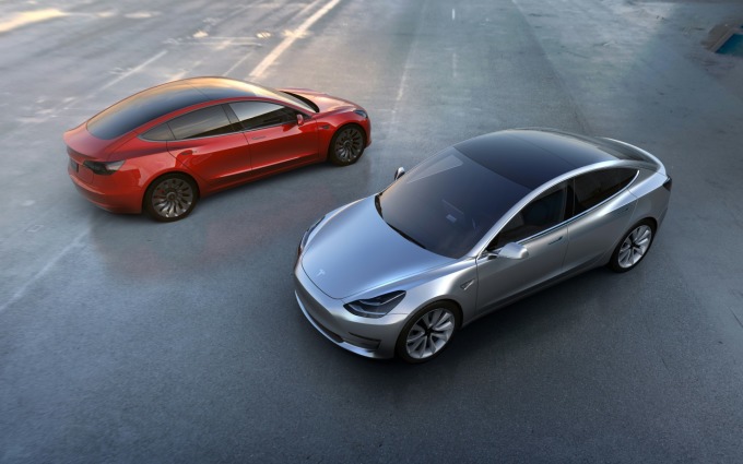 Model 3 近期降價引發舊車主不滿。(圖:AFP)
