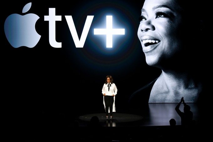 知名電視女主持人歐普拉助陣蘋果 Apple TV + 原創影音訂閱服務。(圖:AFP)