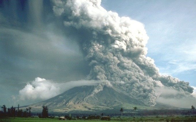 1984年，菲律賓馬榮火山的火山碎屑流。 圖片來源│維基百科