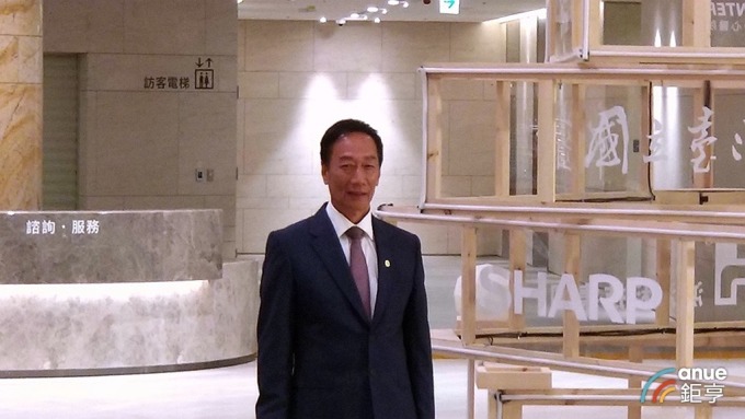 郭台銘赴日沉澱兼取經 將拜訪孫正義及日半導體產業人士