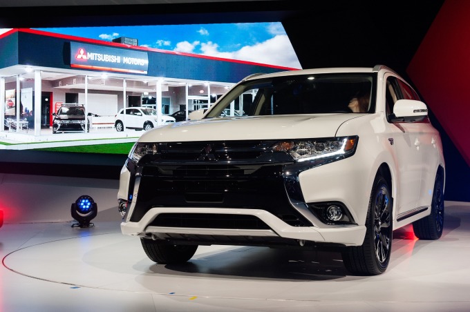 三菱 Outlander PHEV (圖片:AFP)
