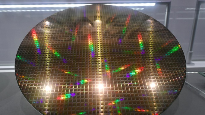 南韓半導體廠SK siltron宣布4.5億收購杜邦碳化矽晶圓業務 (圖:AFP)