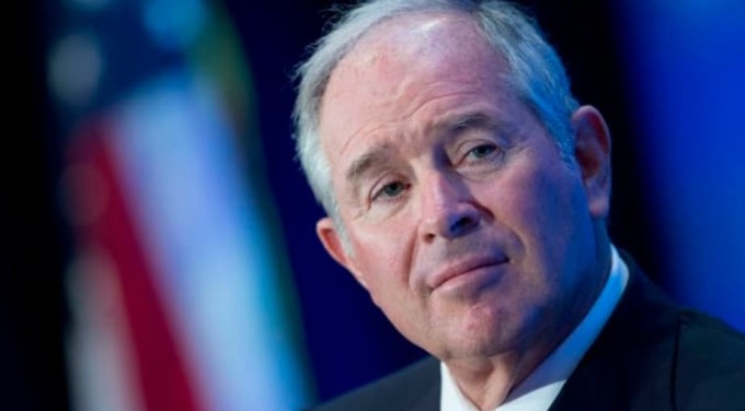 黑石集團 CEO Stephen Schwarzman 週二 (17 日) 表示中國官員正加速關閉非法芬太尼和其類似藥物的進出口(圖片: CNBC))
