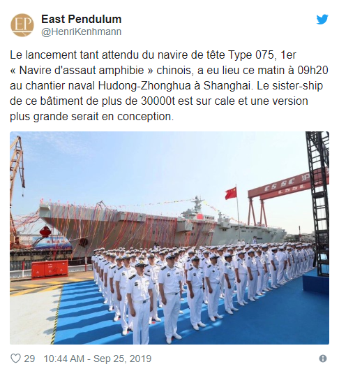 法媒表示解放軍釋出新的兩棲突擊艦 (圖片:Zero Hedge)