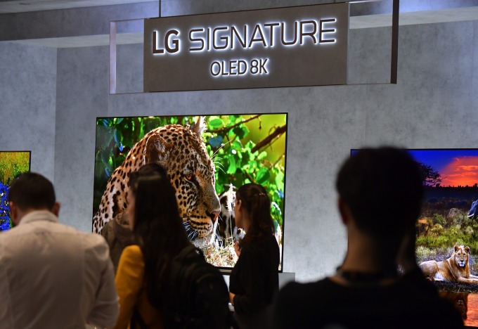 LG 成功在面板製程中全數使用南韓產氟化氫!(圖片:AFP)