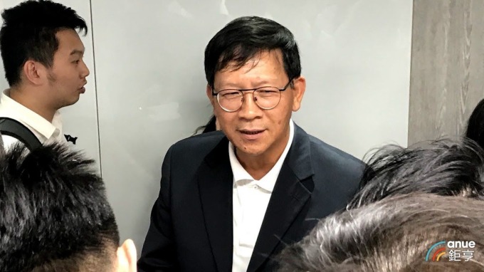 cover image of news article