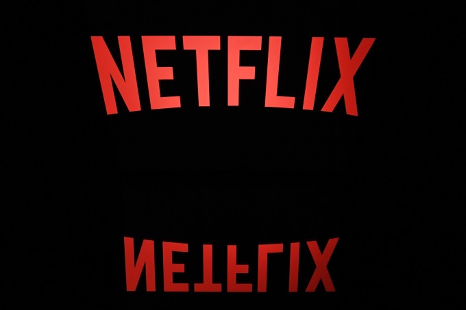 投行 Needham 於週二 (10 日) 下調 Netflix 至「弱於大盤」。(圖片:AFP)