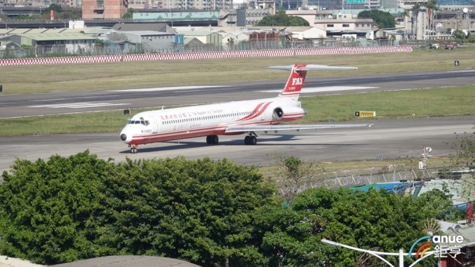 遠東航空不堪虧損確定明日起結束營運。(鉅亨網資料照)