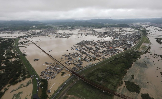 2018 年的西日本豪雨帶來嚴重災情 (圖片:AFP)