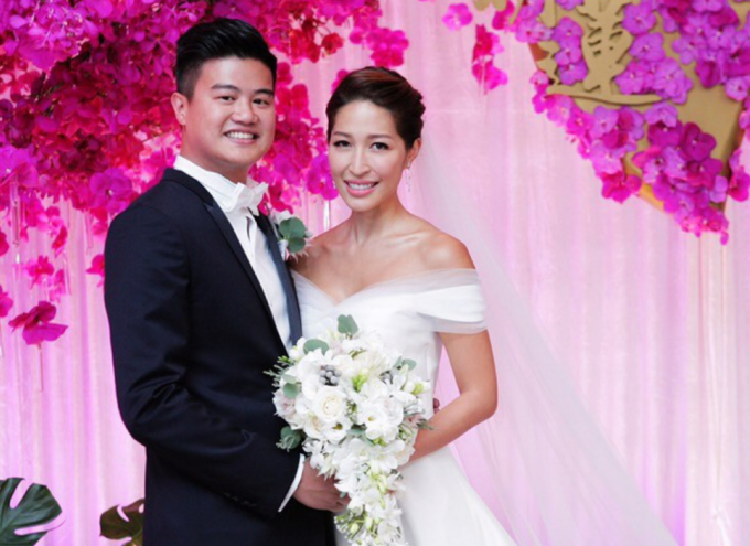 台新金董事長吳東亮次子吳昕豪(左)，圖為2015年結婚照。 (圖：台新金提供)