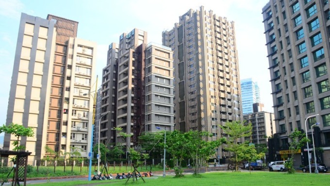 cover image of news article