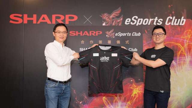 鴻海(2317-TW)旗下夏普(Sharp)今(20)日宣布，與ahq eSports Club電競俱樂部簽署年度合作。(圖：夏普提供)