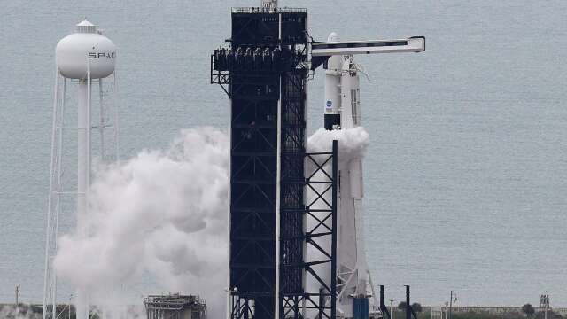 升空前緊急喊卡! 為何SpaceX載人任務 將掀新型太空競賽? (圖:AFP)