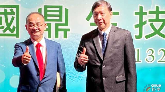 圖左為國鼎董事長劉勝勇、右為總經理蘇經天。(鉅亨網記者沈筱禎攝)