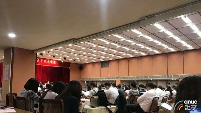 彰銀三席獨董遭台新金「整碗捧走」 財部：公股續掌經營權「沒有輸」。(鉅亨網記者郭幸宜攝)