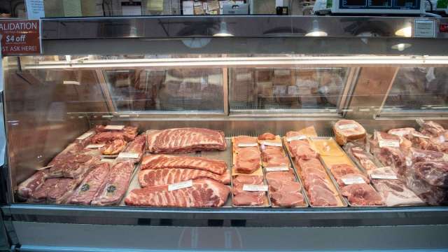 供應鏈危機！CDC：全美肉類加工廠約9%勞工染疫(圖片:AFP)