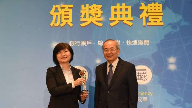 cover image of news article