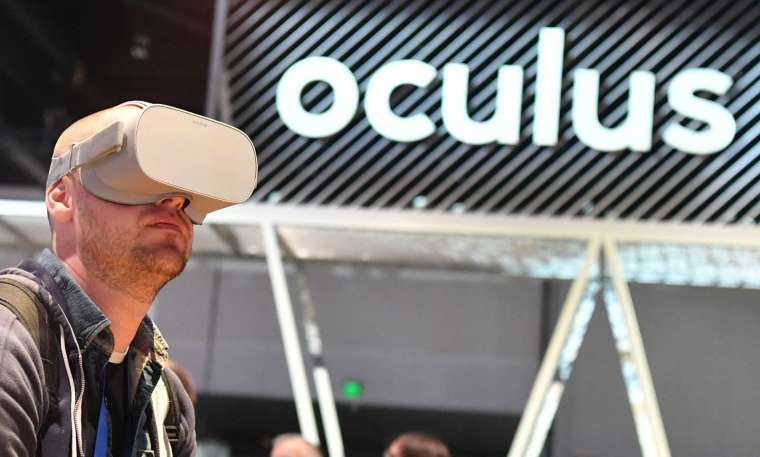 Facebook 的 VR 眼鏡「Oculus」 (圖片:AFP)