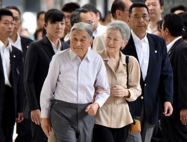 〈鉅亨看世界〉微笑放寬心 樂齡免照護 (圖片:AFP)