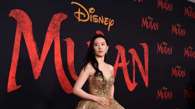 真人版《花木蘭》無限期延遲上映 迪士尼股價應聲跌 (圖片:AFP)