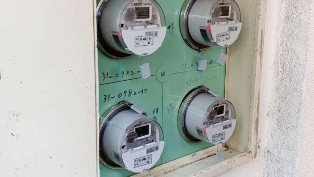 遏止房東超收電費 新版租屋契約9月上路 應載明夏月電價。(圖：台電提供)