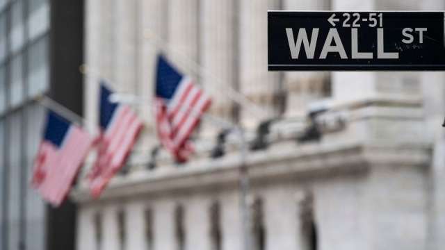 美股持續強勁 最悲觀華爾街分析師也上調年底目標價(圖片：AFP)