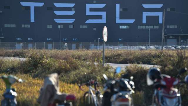 特斯拉上海二期主體建成 明年Q1可量產Model Y(圖片:AFP)