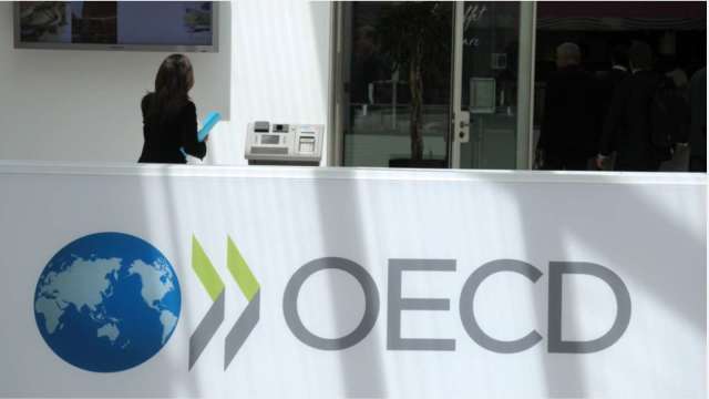 OECD上調今年全球經濟增長預期至-4.5% 中國唯一正成長 (圖:AFP)