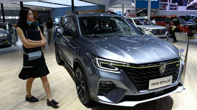 中國電動車市回溫 寧德時代重返全球車用電池市場龍頭 (圖片:AFP)